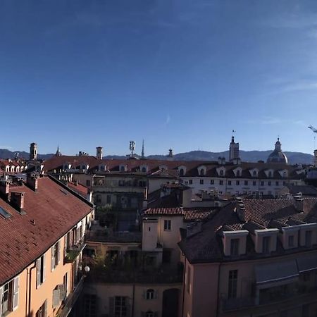 Mansarda Di Charme Con Vista Apartment Turin Bagian luar foto