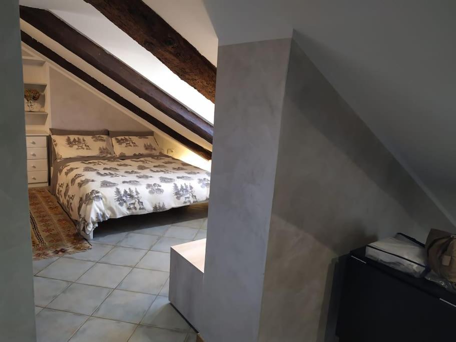 Mansarda Di Charme Con Vista Apartment Turin Bagian luar foto